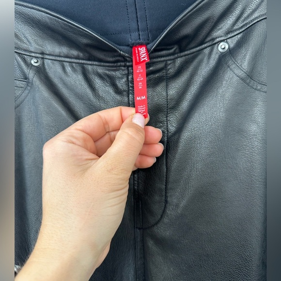 SPANX Women's Leather Skinny Pants Leggings Size M - Picture 6 of 9